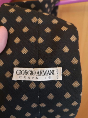 Γραβάτα Giorgio Armani vintage μαύρη μεταχειρισμένη 100% μετάξι