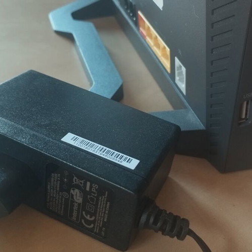 Vodafone H 300 s router with dual-band WiFi 5