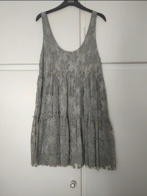 Rouge mini lace dress gray like new size M