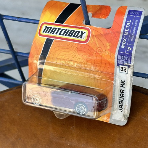 Matchbox Jaguar XK M7354 #33 sealed die-cast car