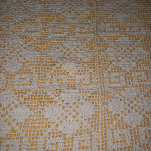 Handmade blanket with pillowcase like new, white