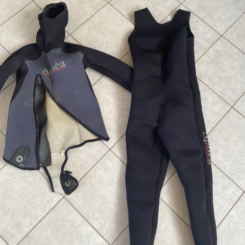 Apnea 5mm diving suit used with lining and hood size XL