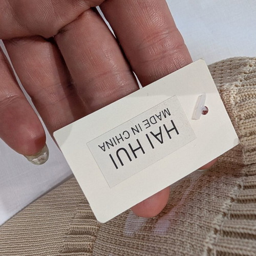 Sport visor cap new beige with elastic and tag