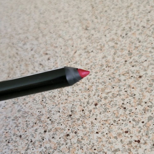 Revolution Beauty Retro Lux Metallic "Regent" lip set like new