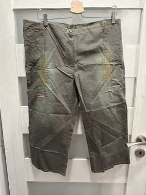 Women's 3/4 Capri Pants XXL olive green, new