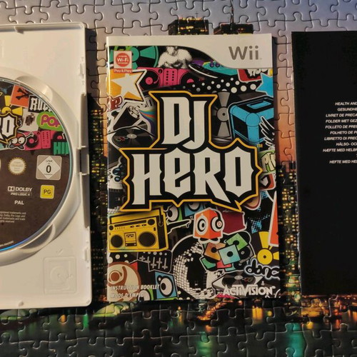 DJ Hero Nintendo Wii used PAL with instructions