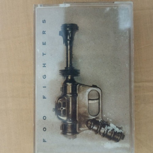 Foo Fighters cassette tape like new, rock genre