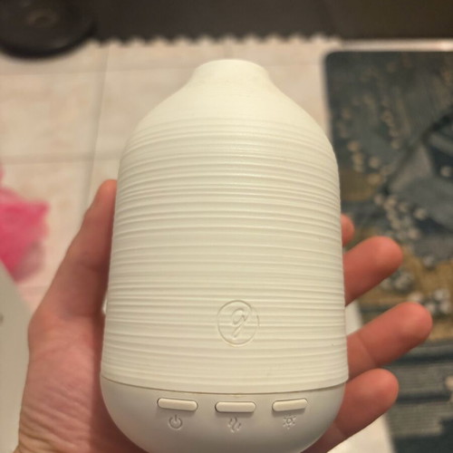 Aromatic diffuser 3 colors like new