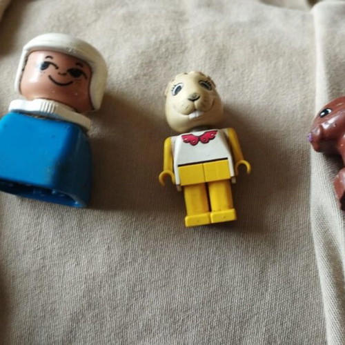 Vintage Lego figures used, pack of 3, 1980s decade