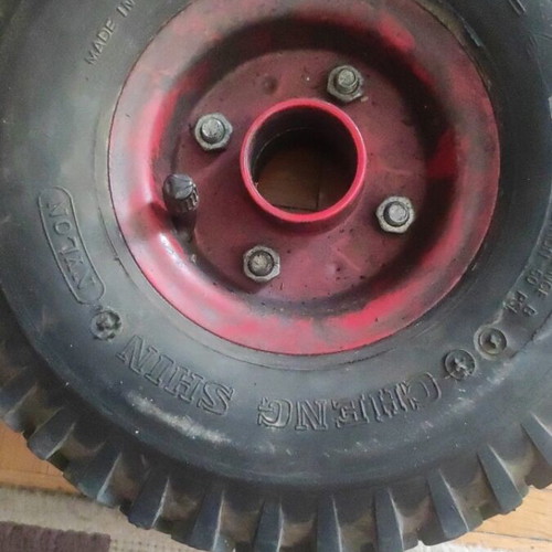 Heavy-duty cart wheel like new, inner diameter 35mm