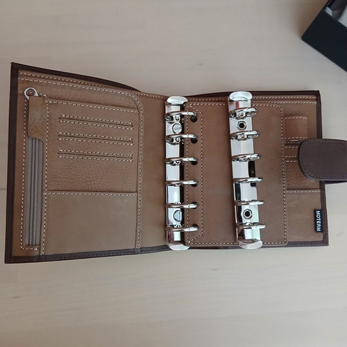 Moterm Luxe Pocket Leather Planner new with box and dust bag