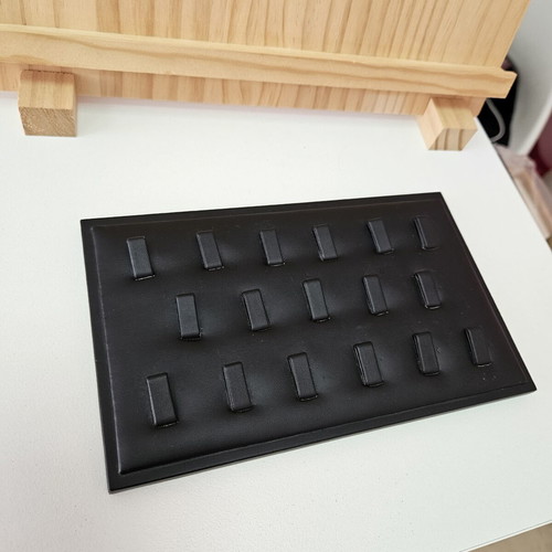 Leather jewelry display stands set, black