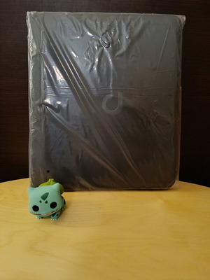 Top Loader Binder black, new, holds 288 cards