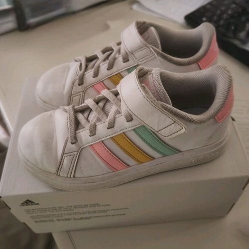 Adidas Grand Court 2.0 kids sneakers size 29 like new
