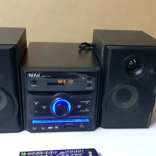 Στερεοφωνικό σύστημα μεταχειρισμένο 22x17x14 εκ.