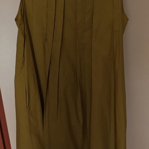 Wendy Trendy women's dress like new, sleeveless, olive green