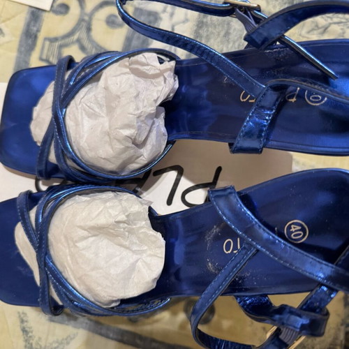 Sandals like new, size 40, blue