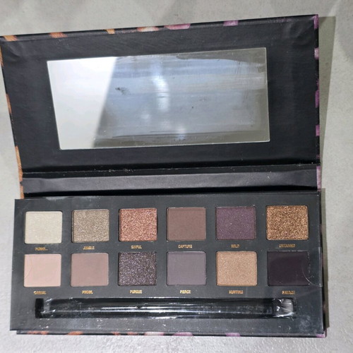 W7 eyeshadow palette unused