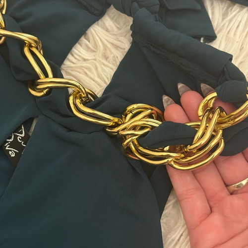 Elastic cypress blouse like new with gold details