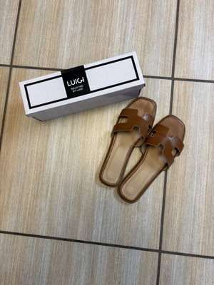 Luigi sandals, brown, size 39