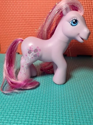 My Little Pony G3 2005 Tulip Twinkle used Hasbro