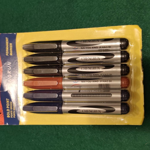 Set of 6 Permanent Markers Bold Point