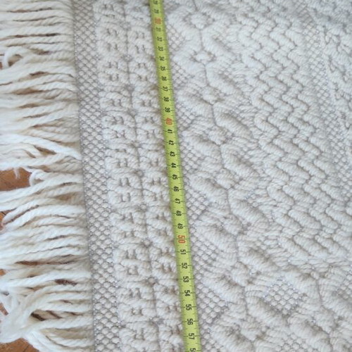 Bedroom rug set like new, 3 pieces, ecru-beige