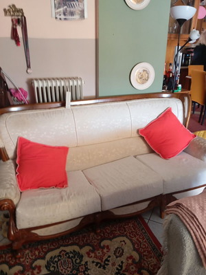 Living room sofa and 4 armchairs used, set or separate
