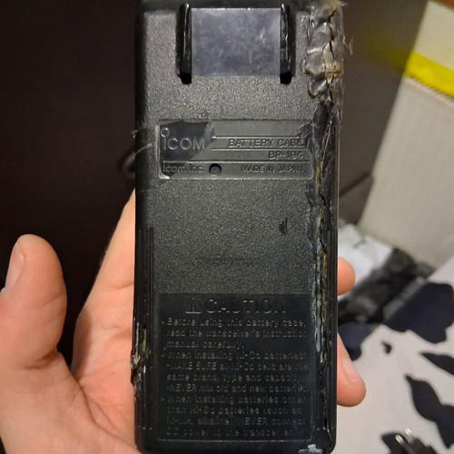 Icom portable walkie-talkie used, long range, powered by socket only