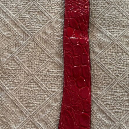 Red patent leather belt like new, size 100