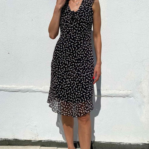 Polkadot dress size S, like new, black