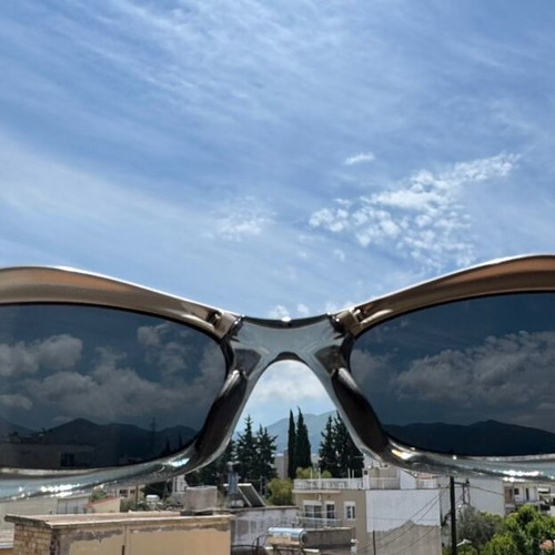 Oakley Splice Y2K 2000s sunglasses, metallic silver and black polarized lenses