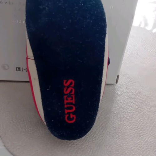 Guess baby shoes size 18 like new