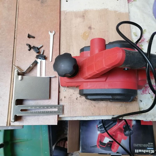 Grinding wheel, planer and sander tools used