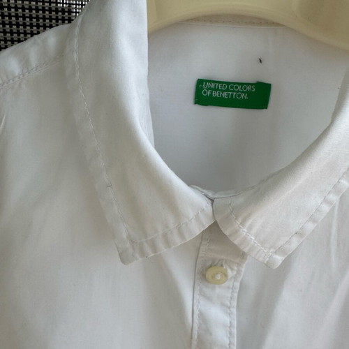 Benetton girls' shirt for ages 7-8, white, like new
