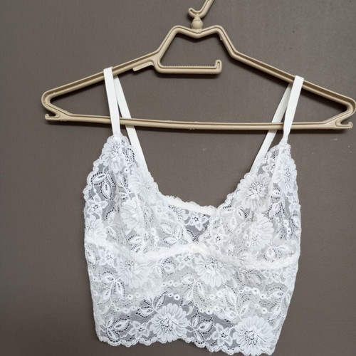 White Bustier Top like new with new Lip Combo gift