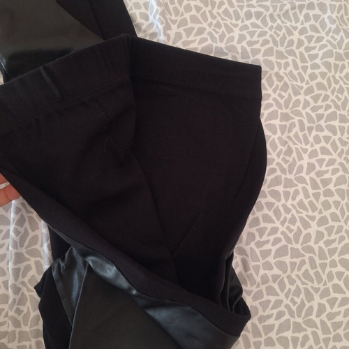 BSB Small leggings leather front, elastic fabric back, like new, black