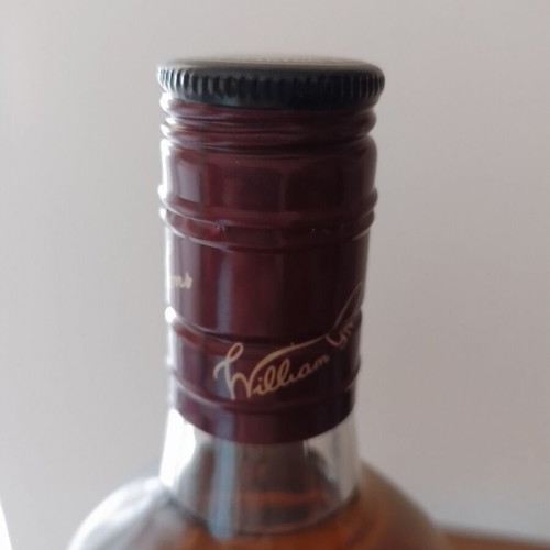 Grant's vintage sealed whisky at least 15 years old