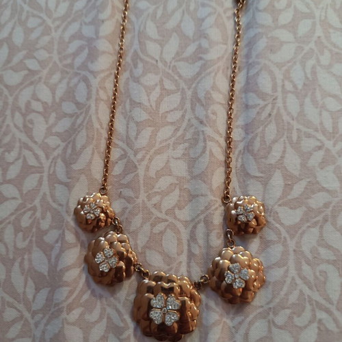 Folli Follie necklace new