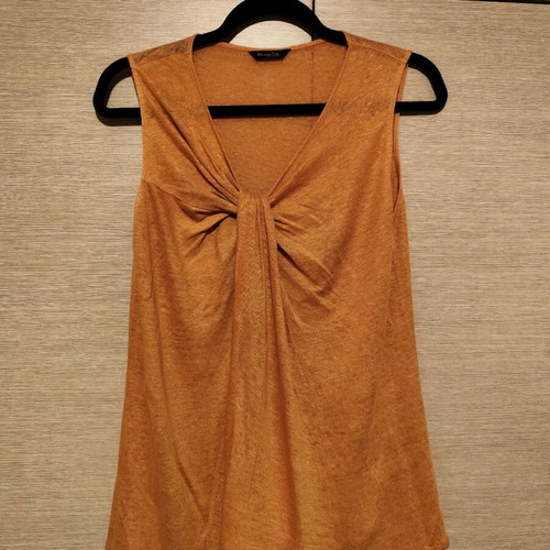 Massimo Dutti Mustard Blouse Like New With Unique Bust