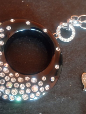 Lia Sophia necklace like new with black acrylic pendant and silver chain