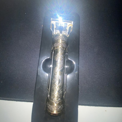 Kemei shaving machine used, new guards, very good condition