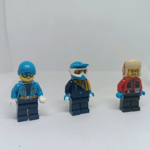 Lego set 3 mountaineer figures like new
