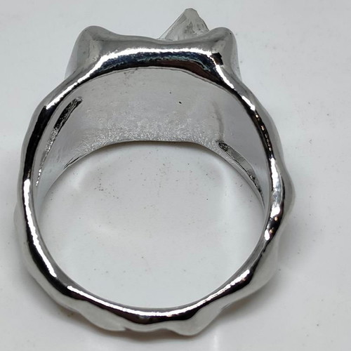 Ring with Raw Quartz Crystal Size 10 Like New, Silver Color