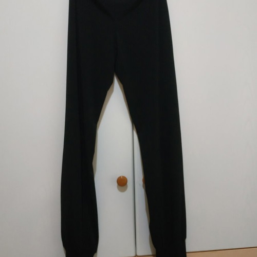 Women's leggings like new with waistband on top and cuffs