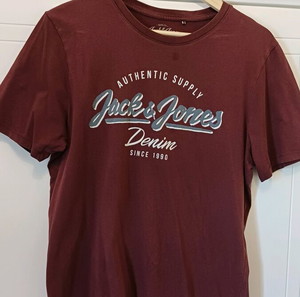 Бордо T-shirt Jack & Jones с щампа
