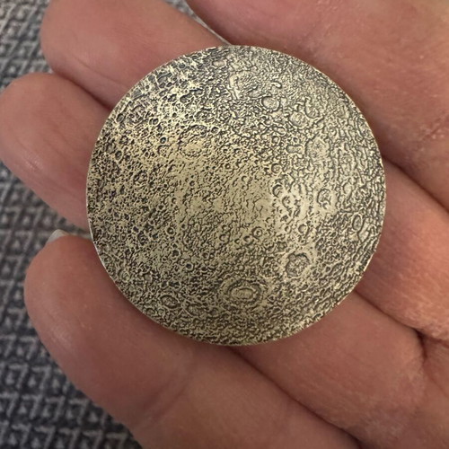 Moon coin new in case