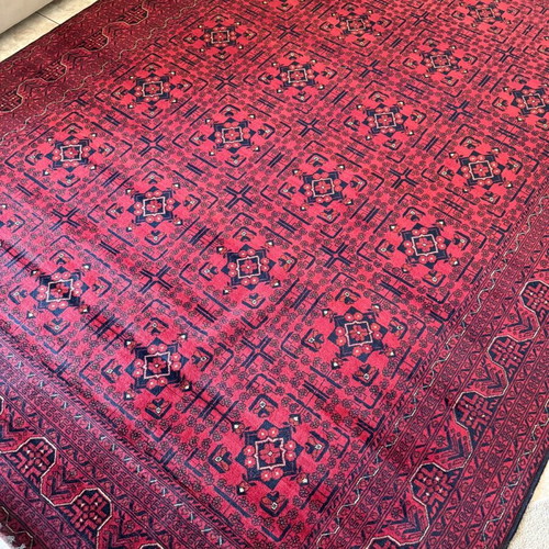 Handmade red bordeaux rug like new 3.2x2.4 meters
