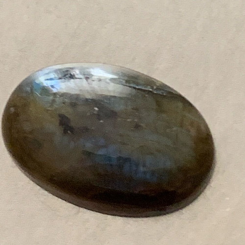 Labradorite stone 30.1 cts new, dimensions 24x15x9 mm