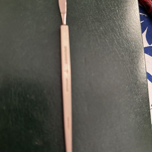 Vintage one-piece ophthalmic scalpel Grieshaber